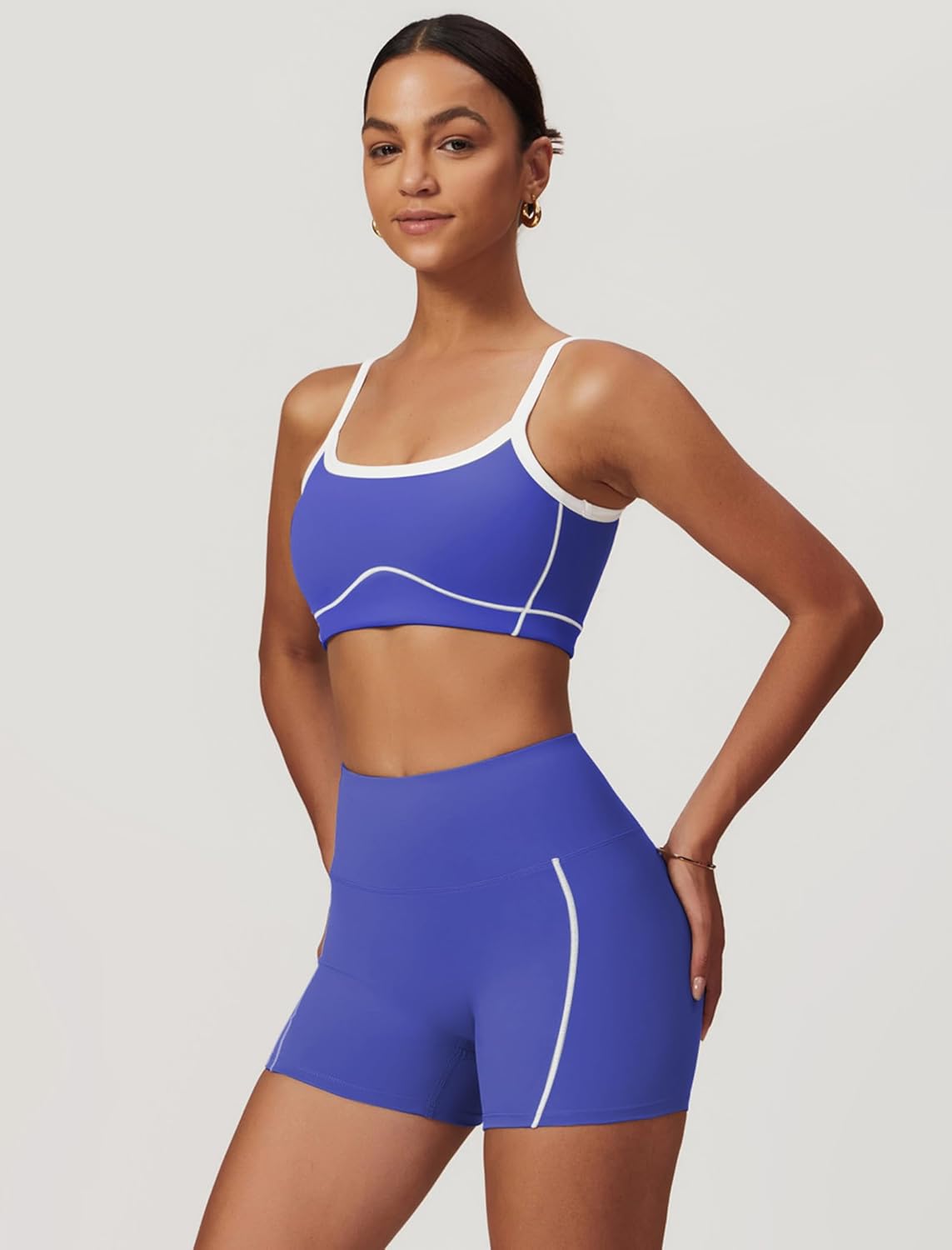 两件套女式锻炼套装拼色运动文胸和提臀短裤健身房瑜伽运动服装