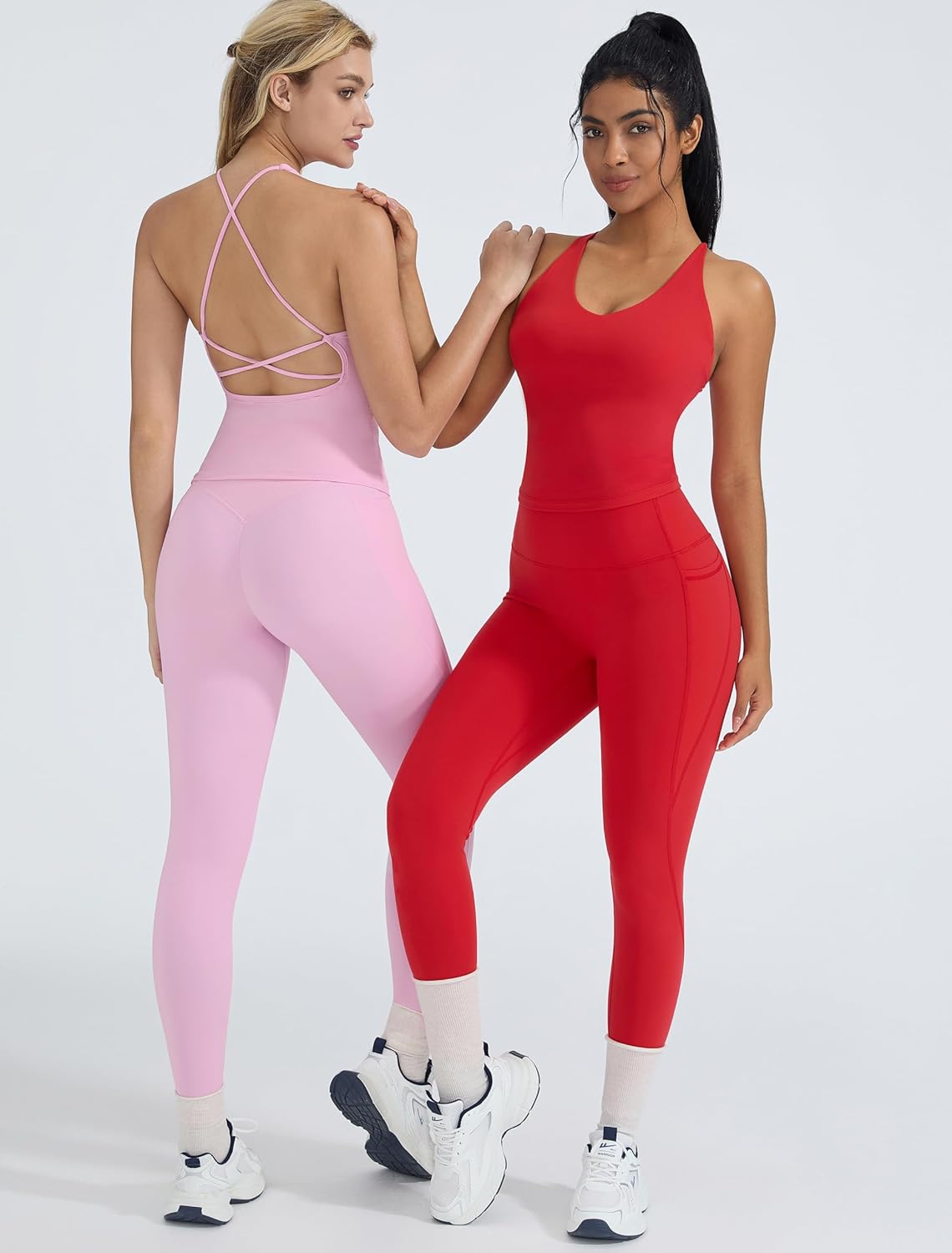 OMKAGI 2 件套女士健身套装,加垫健身上衣,带口袋,健身套装