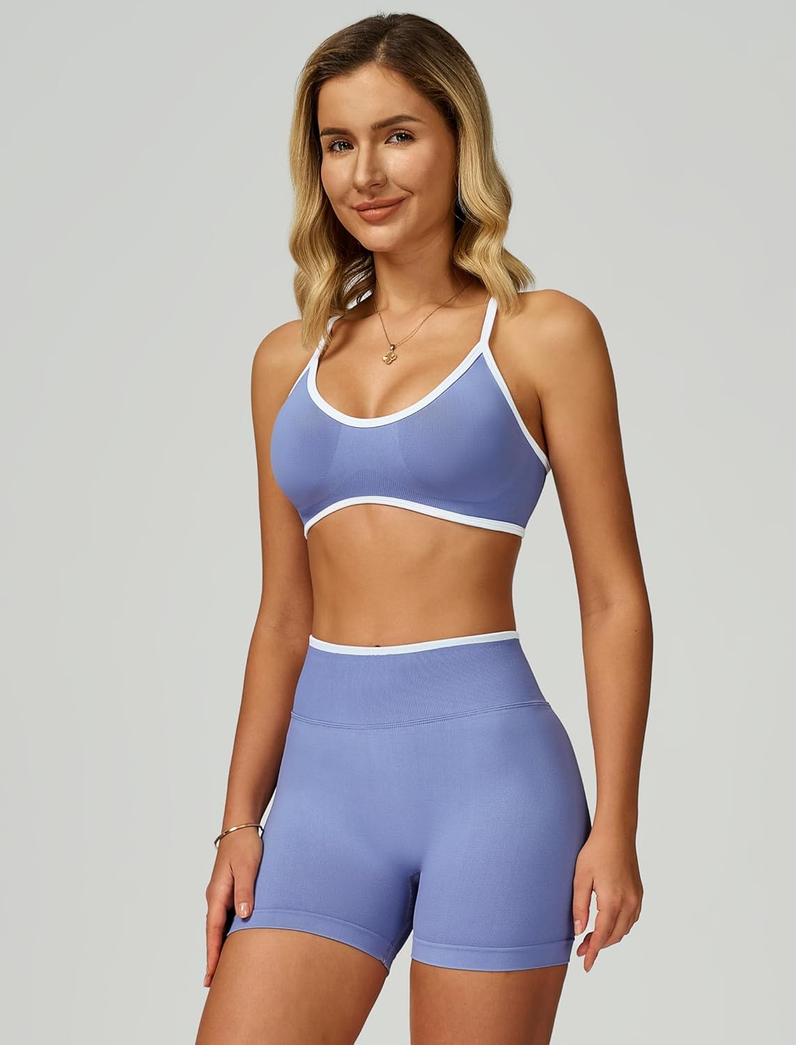 两件套女式锻炼套装拼色运动文胸和提臀短裤健身房瑜伽运动服装