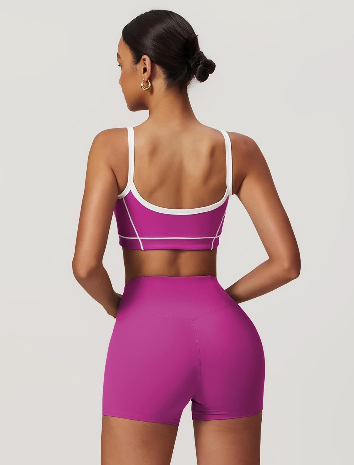 两件套女式锻炼套装拼色运动文胸和提臀短裤健身房瑜伽运动服装