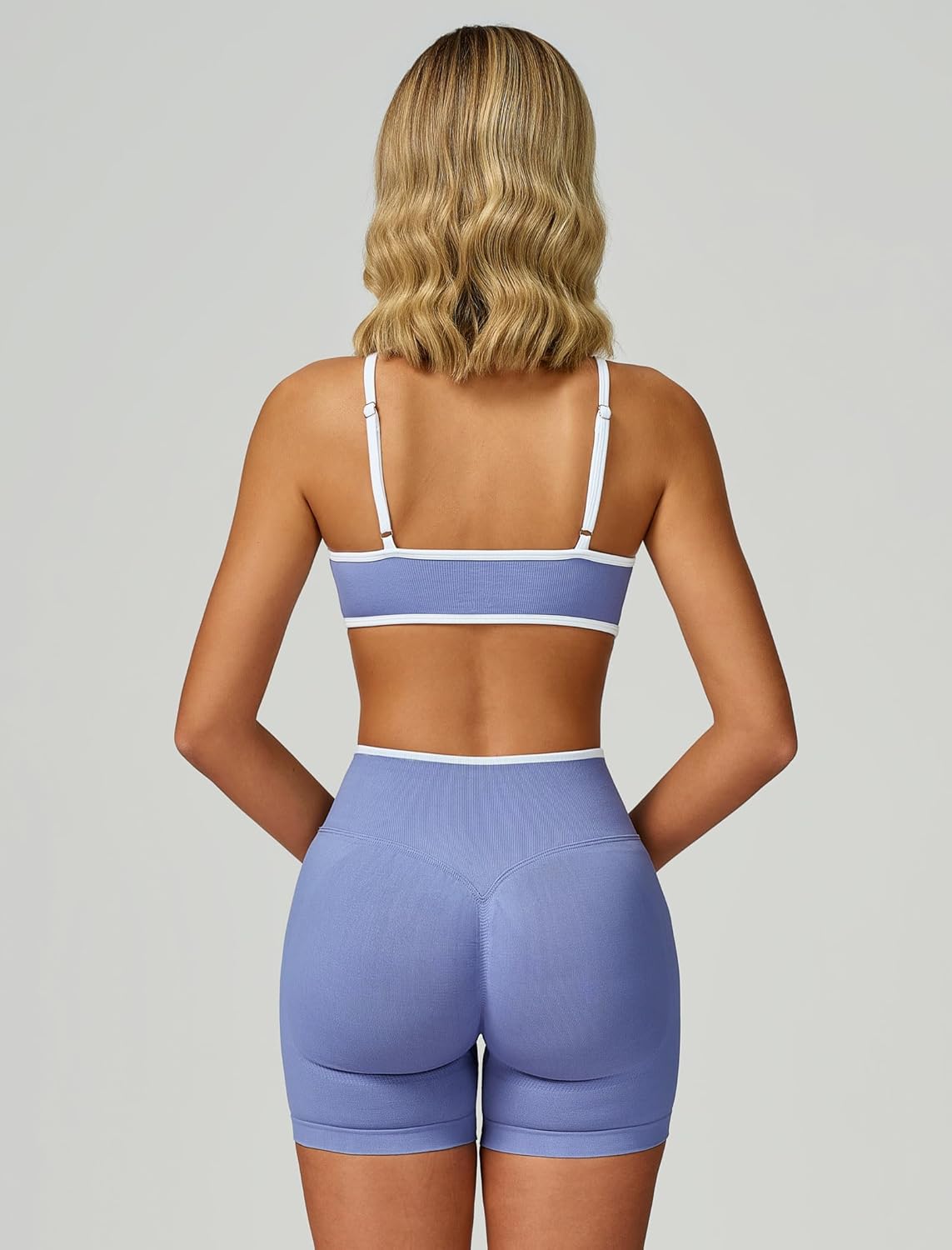 两件套女式锻炼套装拼色运动文胸和提臀短裤健身房瑜伽运动服装