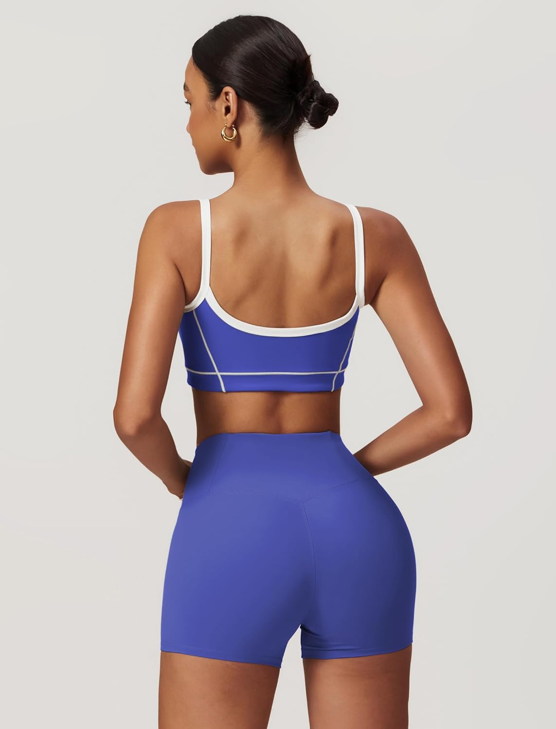 两件套女式锻炼套装拼色运动文胸和提臀短裤健身房瑜伽运动服装