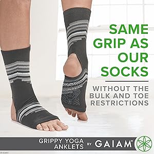 Gaiam 瑜伽袜脚链 - 抓地力强的暖腿脚踝袜适用于瑜伽、巴雷、普拉提、舞蹈、有氧运动