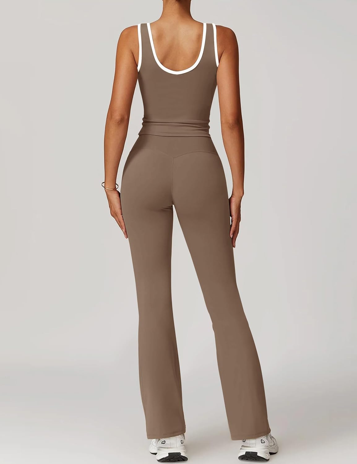 OLCHEE 女式锻炼套装 2 件套健身房瑜伽服装交叉喇叭打底裤露脐背心带撞色饰边