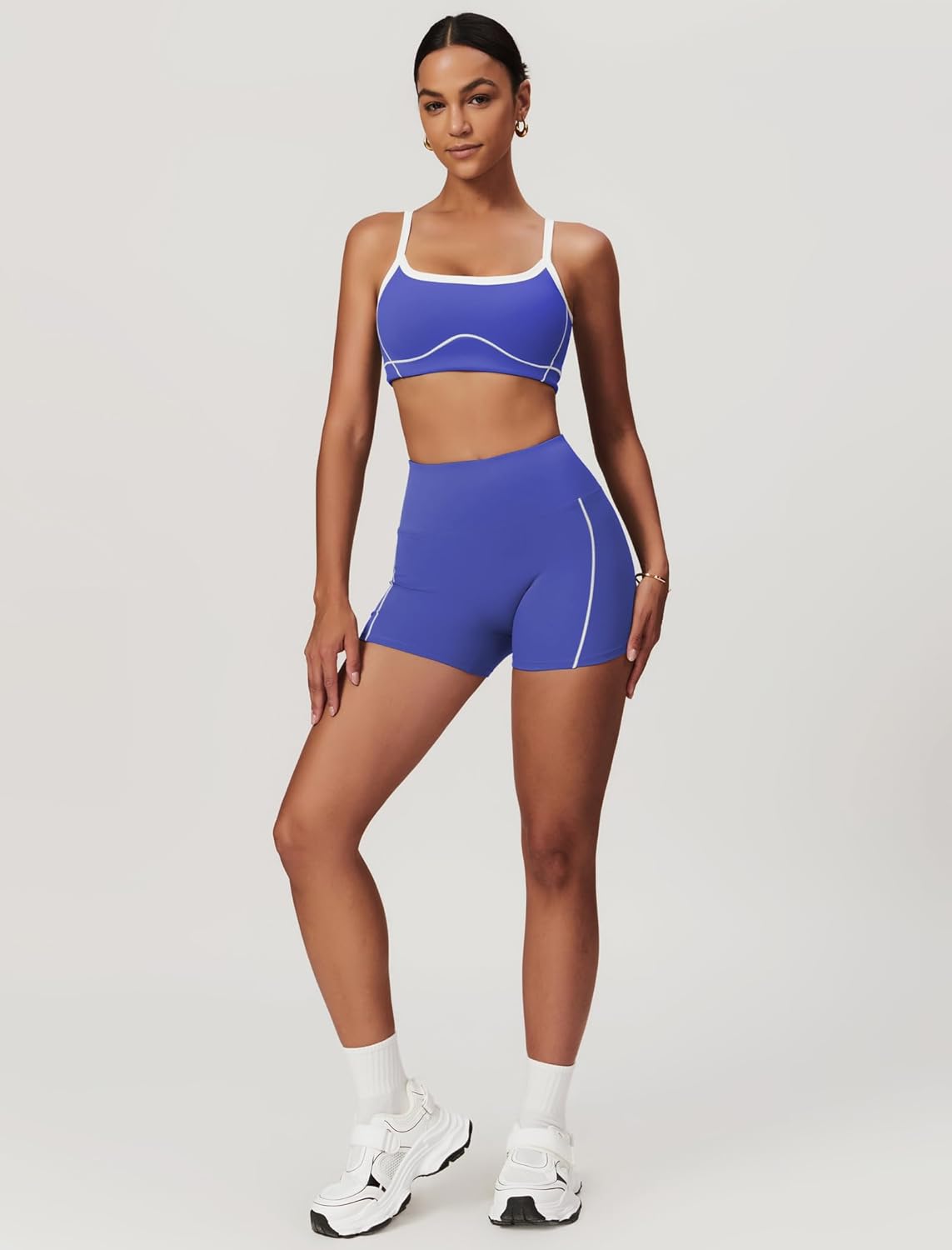 两件套女式锻炼套装拼色运动文胸和提臀短裤健身房瑜伽运动服装