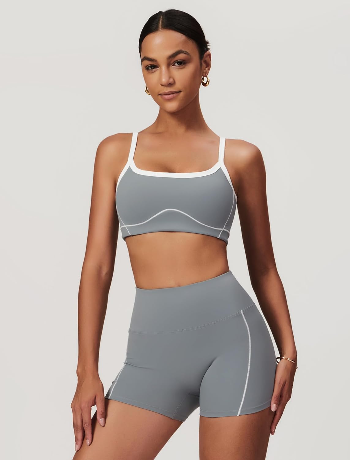 两件套女式锻炼套装拼色运动文胸和提臀短裤健身房瑜伽运动服装