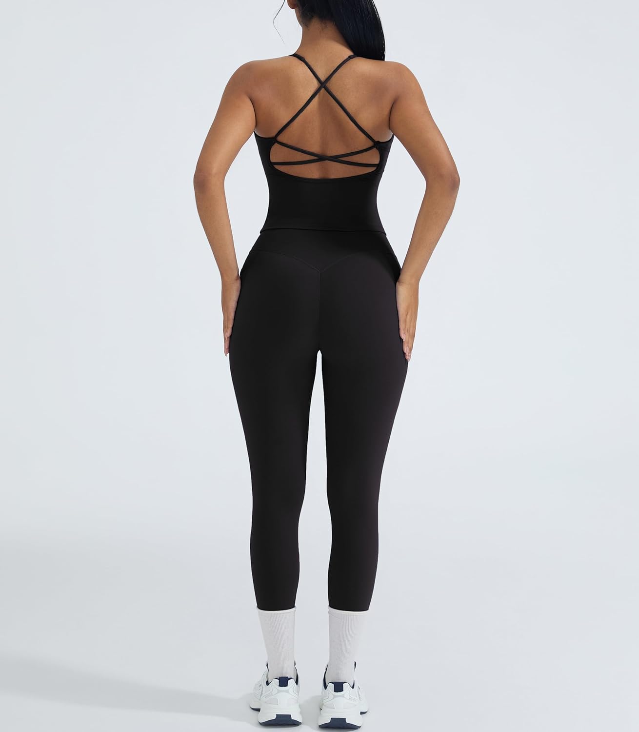 OMKAGI 2 件套女士健身套装,加垫健身上衣,带口袋,健身套装