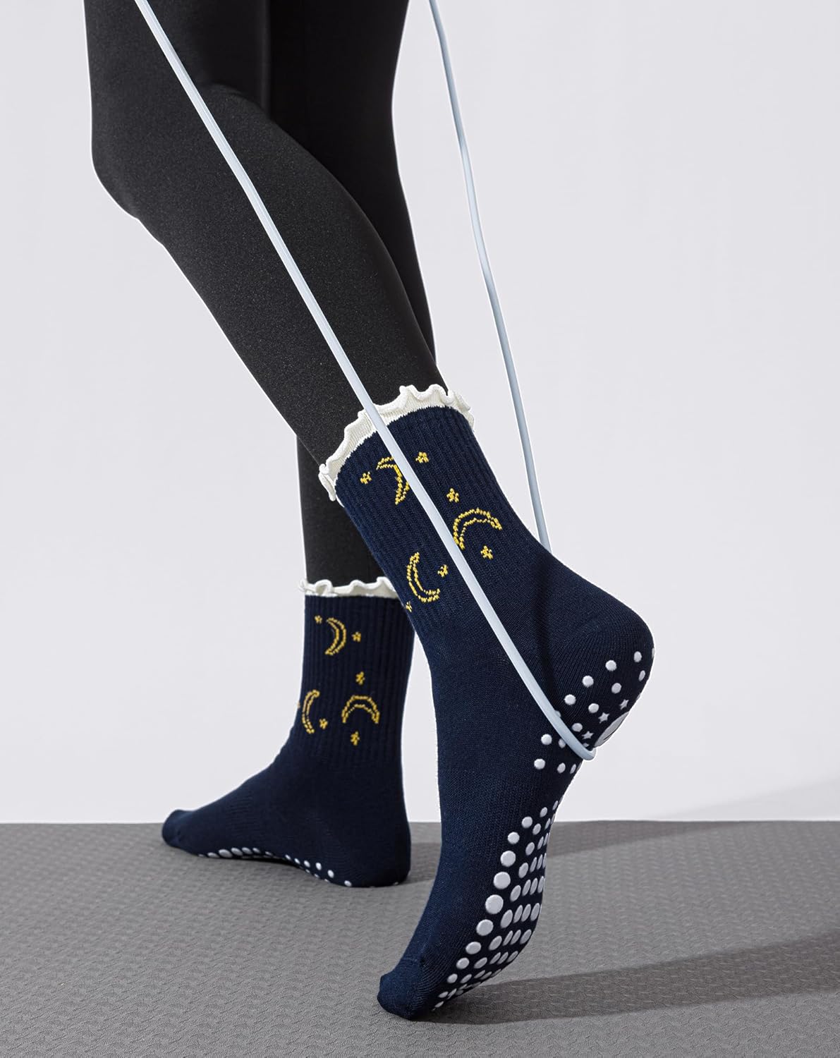 Yawlsow Pilates 女式防滑袜 瑜伽 抓地力袜 可爱 Barre 防滑运动船员 粘性袜子 锻炼 医院