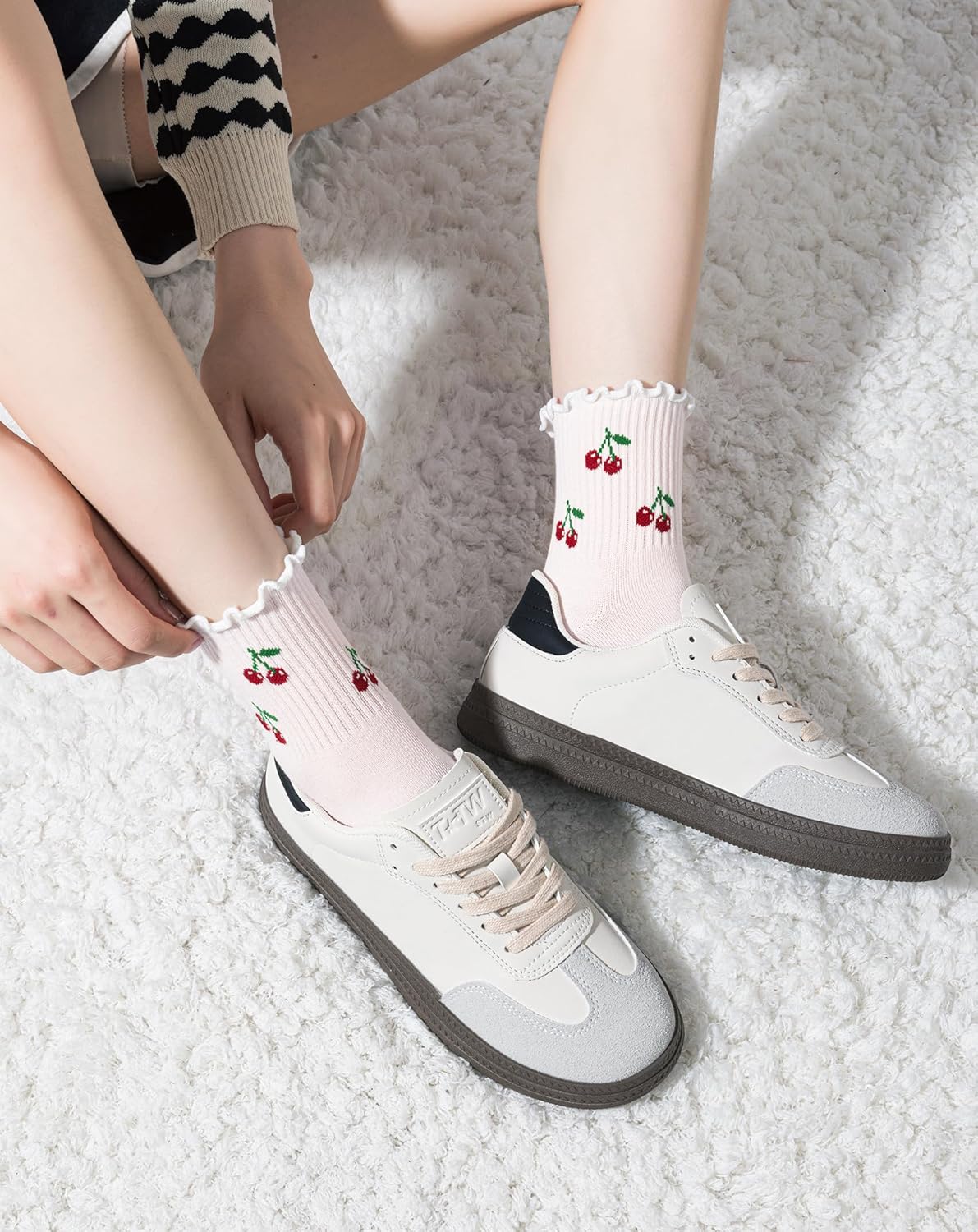 Yawlsow Pilates 女式防滑袜 瑜伽 抓地力袜 可爱 Barre 防滑运动船员 粘性袜子 锻炼 医院