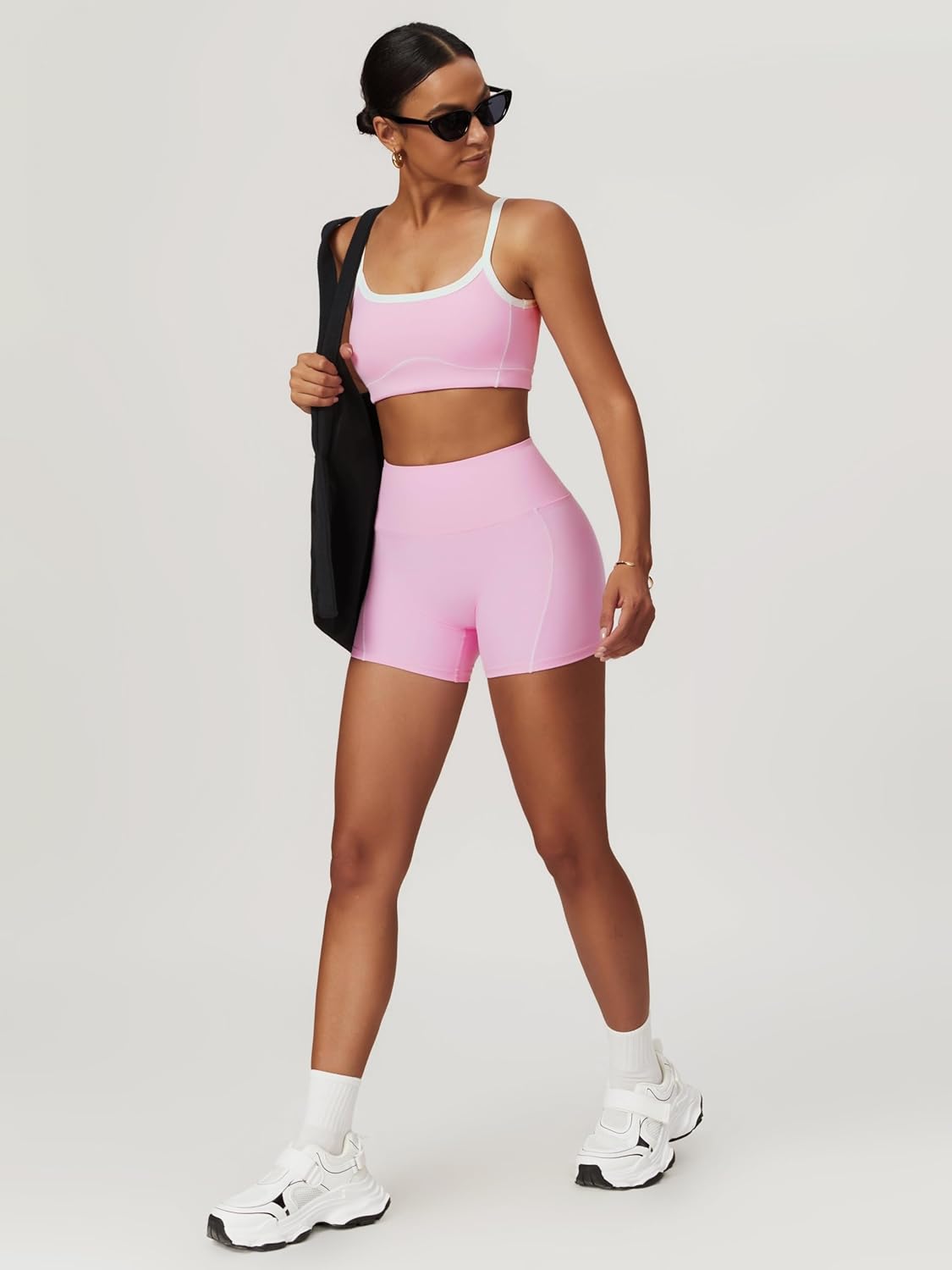 两件套女式锻炼套装拼色运动文胸和提臀短裤健身房瑜伽运动服装