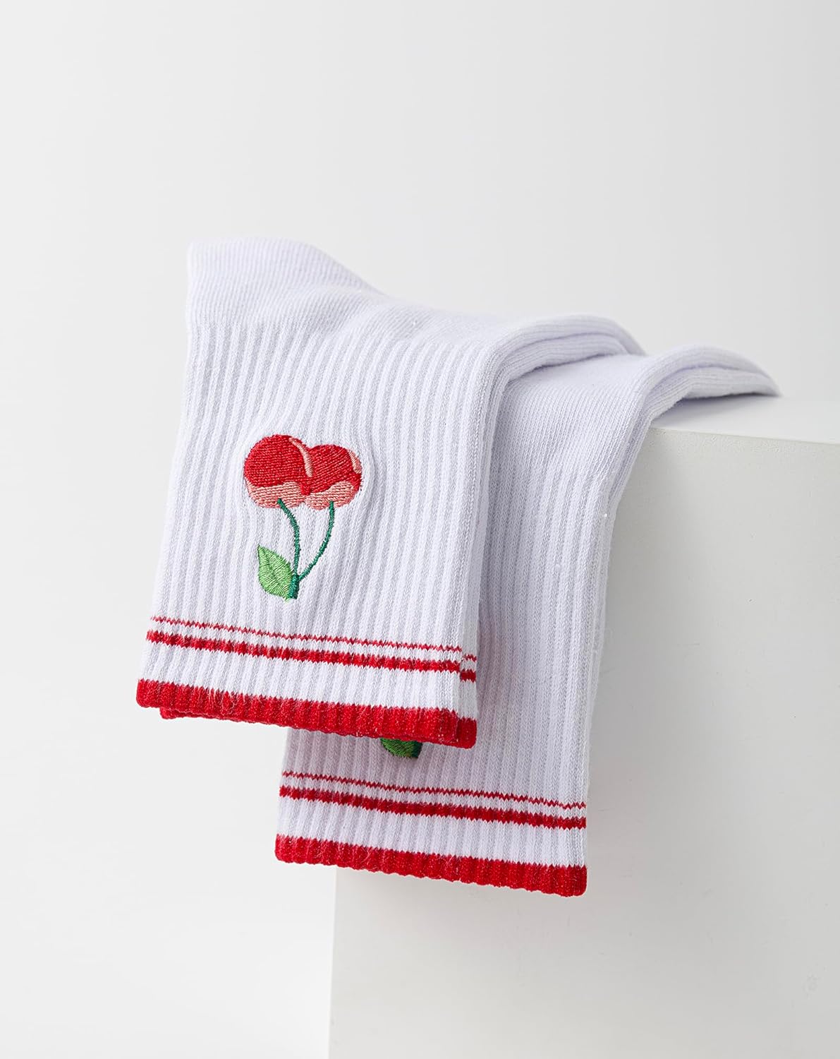 Yawlsow Pilates 女式防滑袜 瑜伽 抓地力袜 可爱 Barre 防滑运动船员 粘性袜子 锻炼 医院