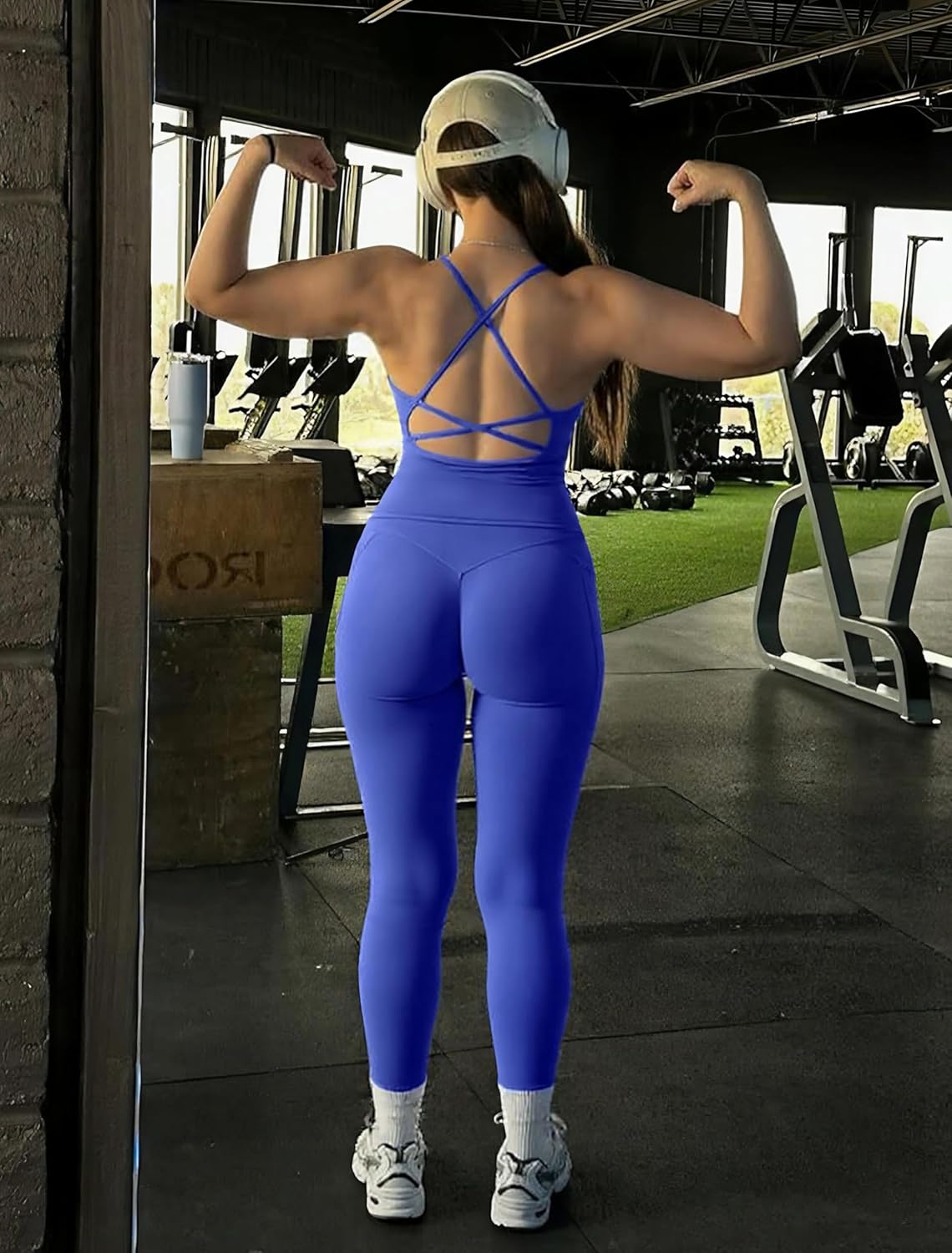 OMKAGI 2 件套女士健身套装,加垫健身上衣,带口袋,健身套装